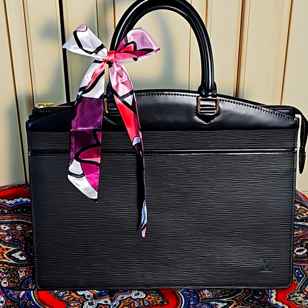 LOUIS VUITTON BLACK EPI RIVIERA BUSINESS BAG COA included**FYI INTERIOR RELINED*